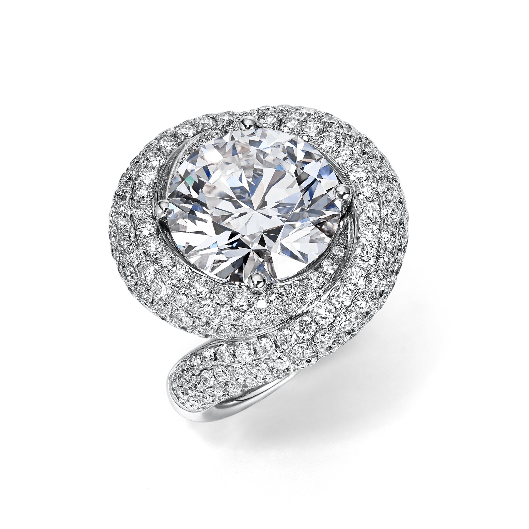 Round Cut White Diamond Ring