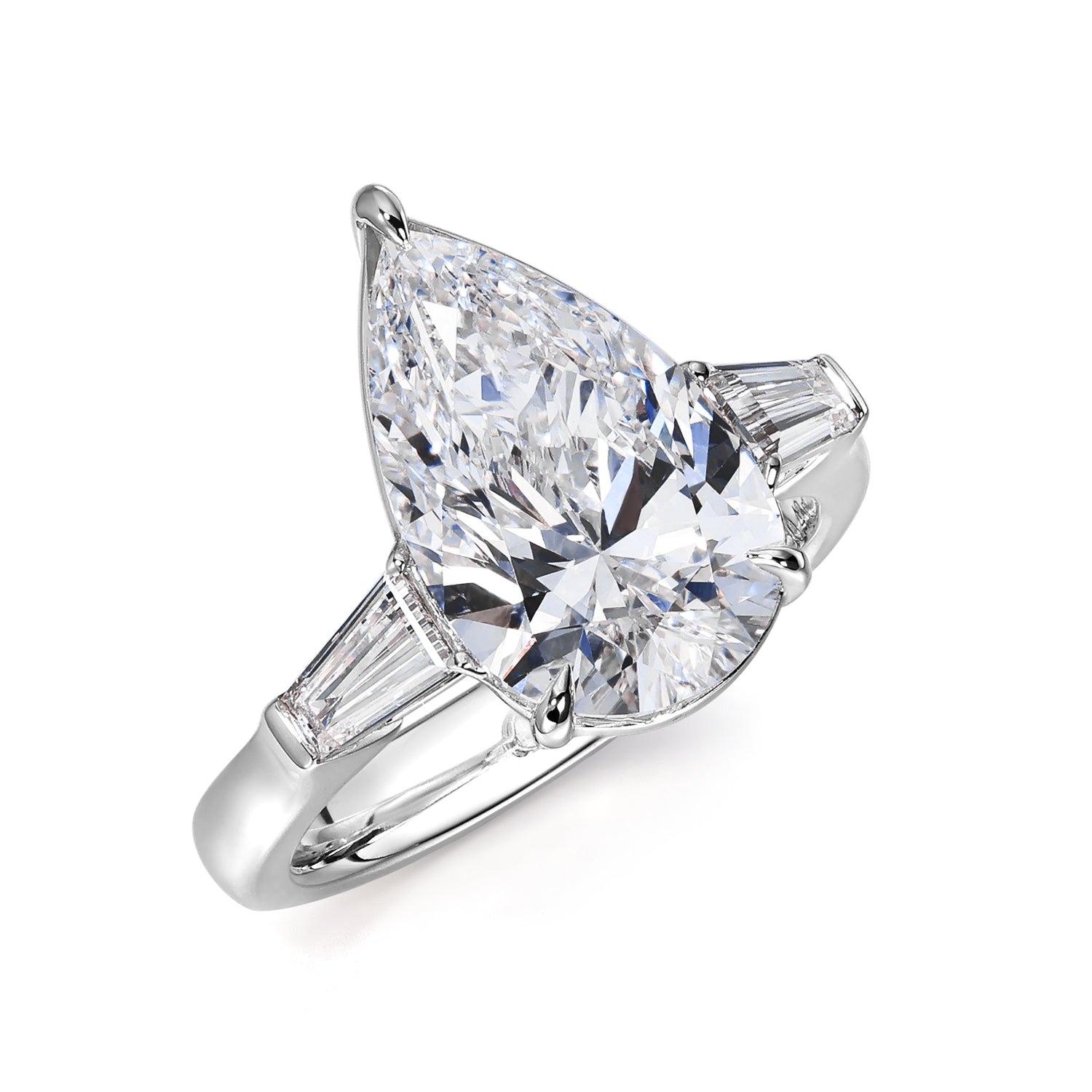 Pear Cut White Diaomond Ring