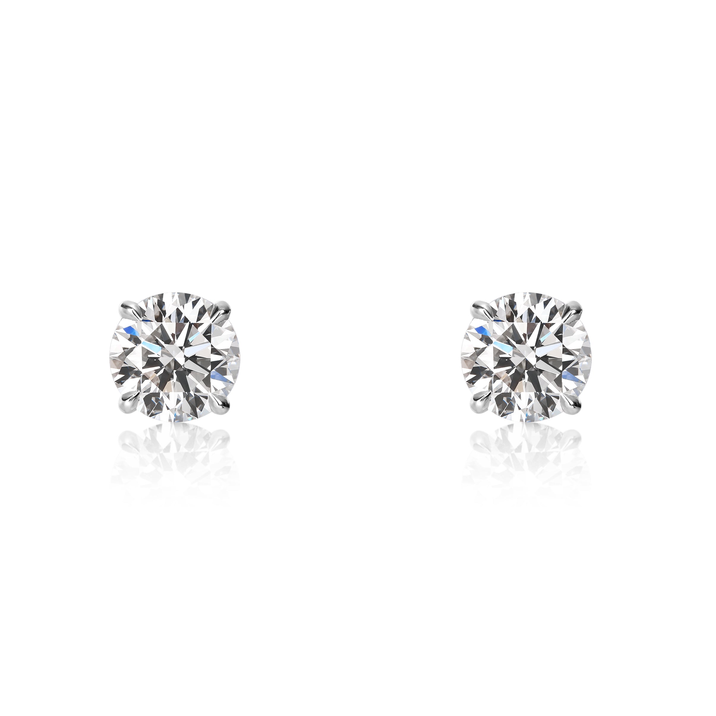 Round Cut White Diamond Stud Earrings