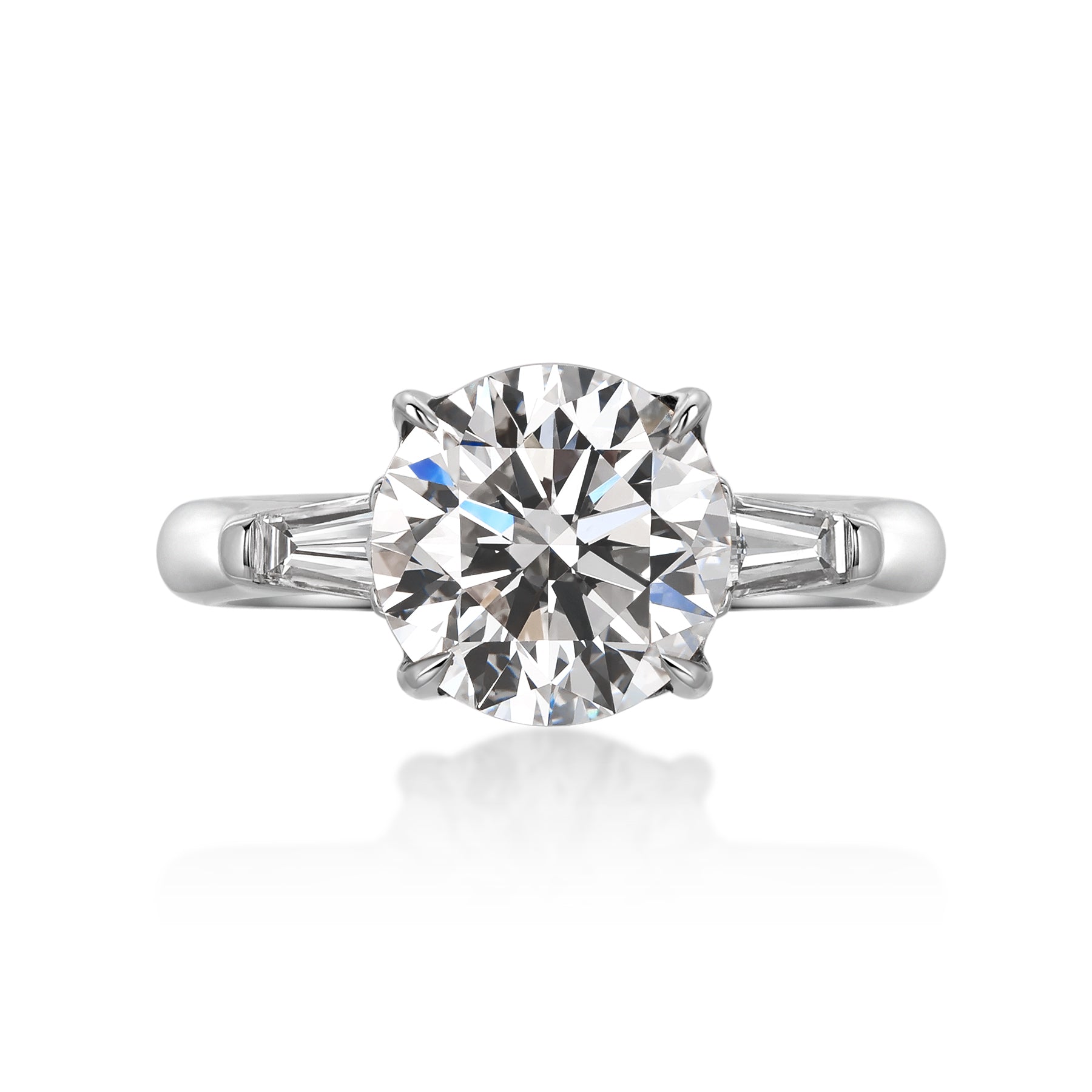 Round Cut White Diamond Ring